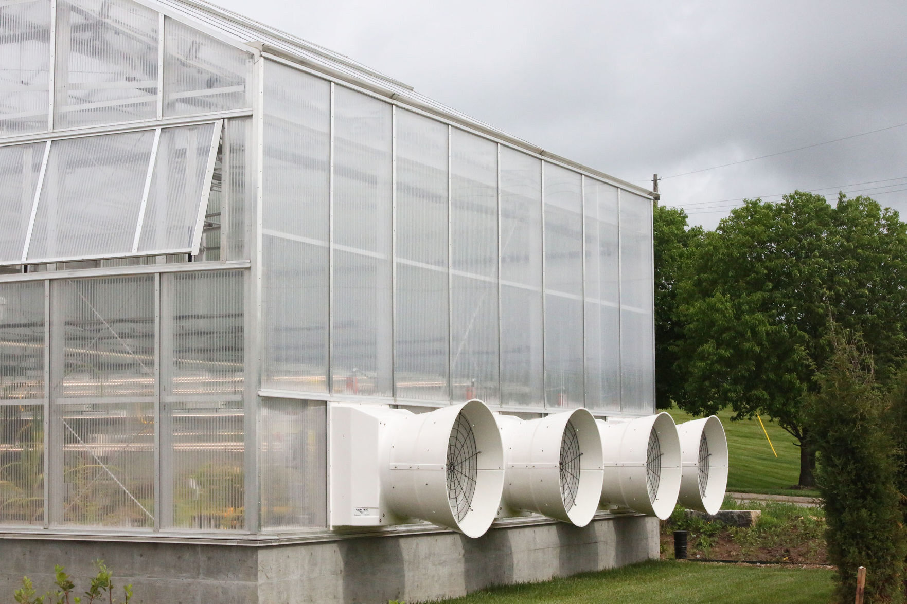 Bellevue University builds and opens sustainability lab